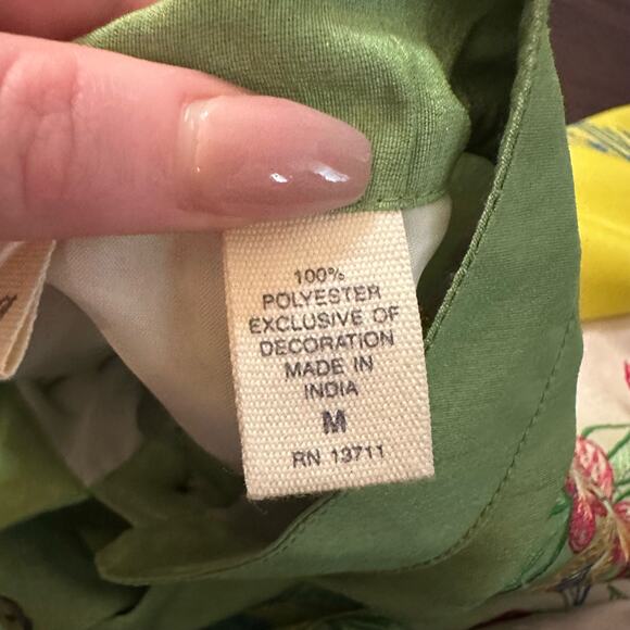 Marsh Landing green, blue, yellow & white floral embroidered button down top, M - Picture 11 of 14